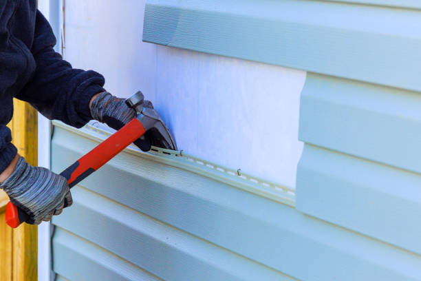 Best Storm Damage Siding Repair  in Derby, KS